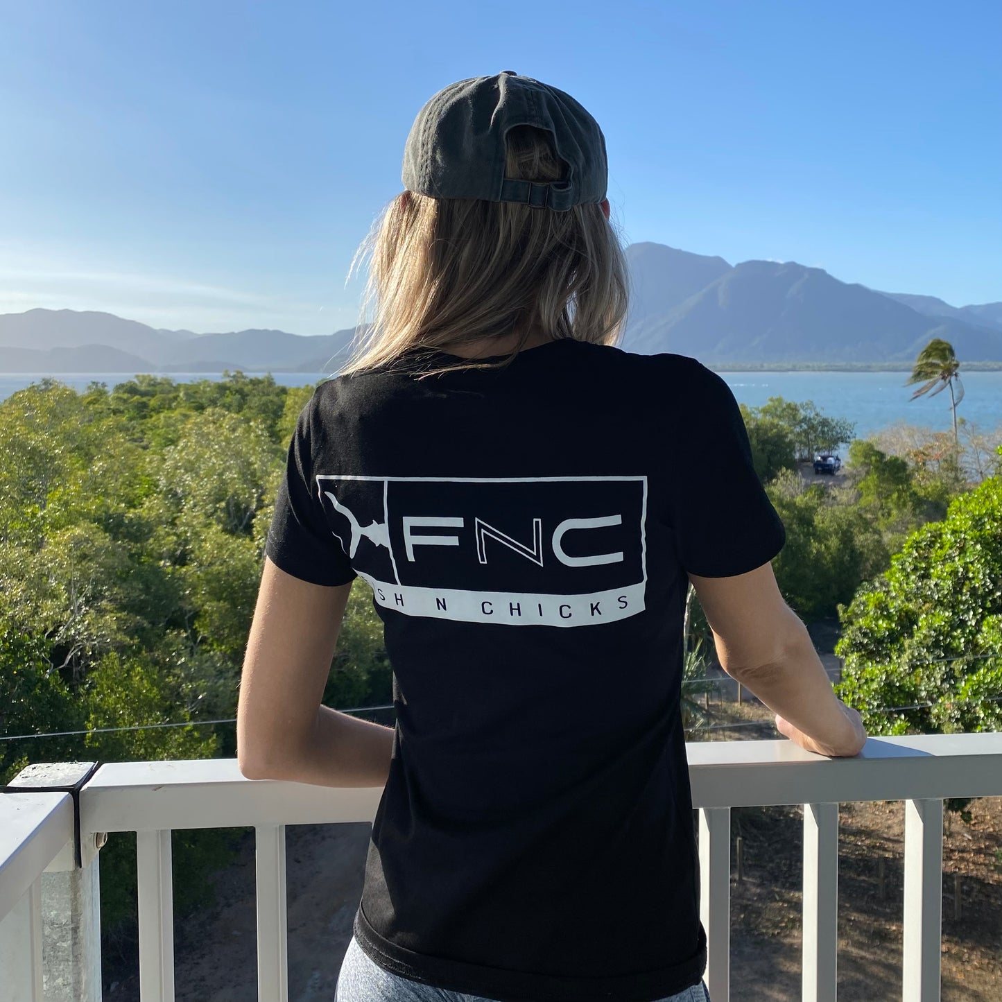 WOMENS BLACK MARLIN FNC T-SHIRT