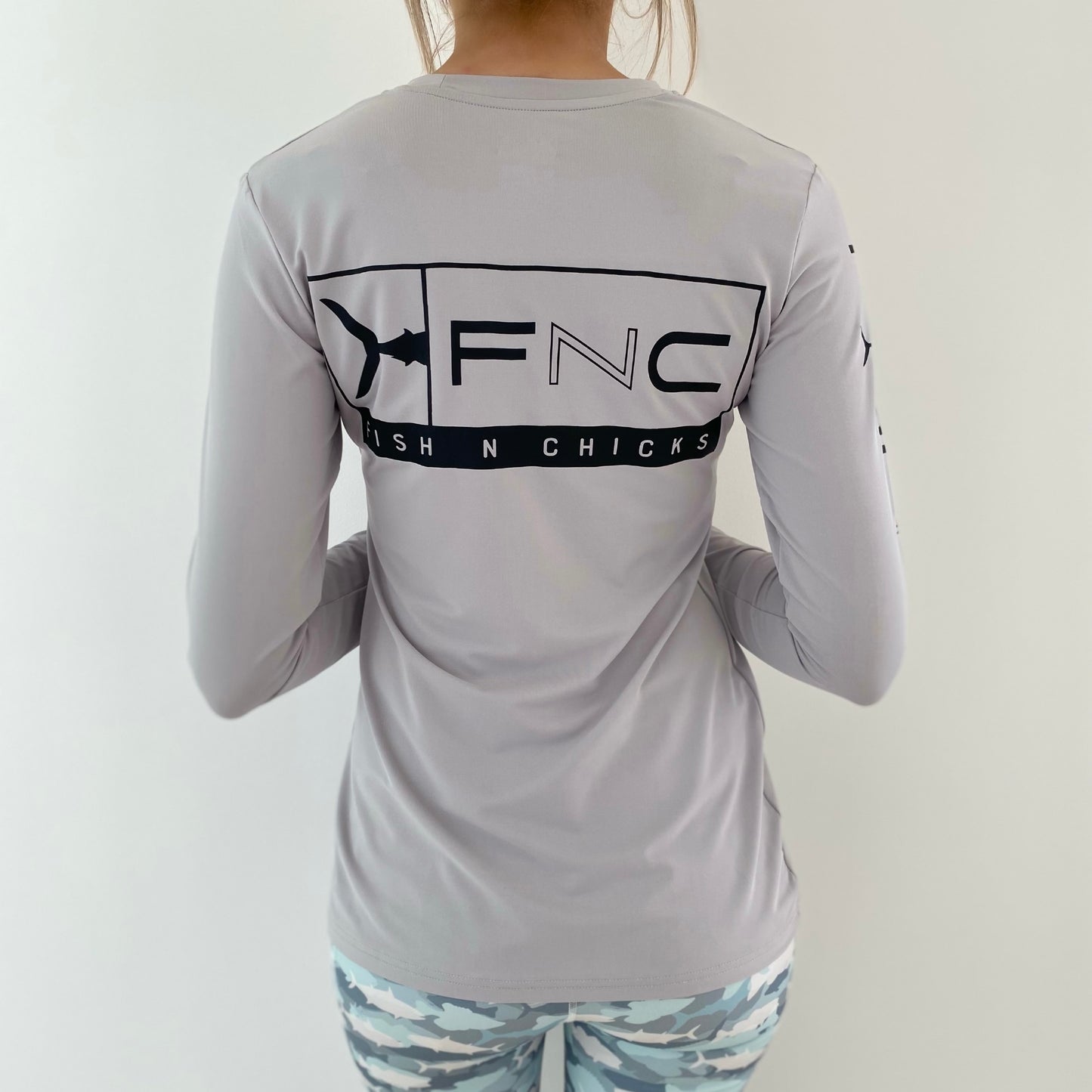 UPF 50+ WOMENS BAYSIDE FISHING SHIRT - MACKEREL GREY