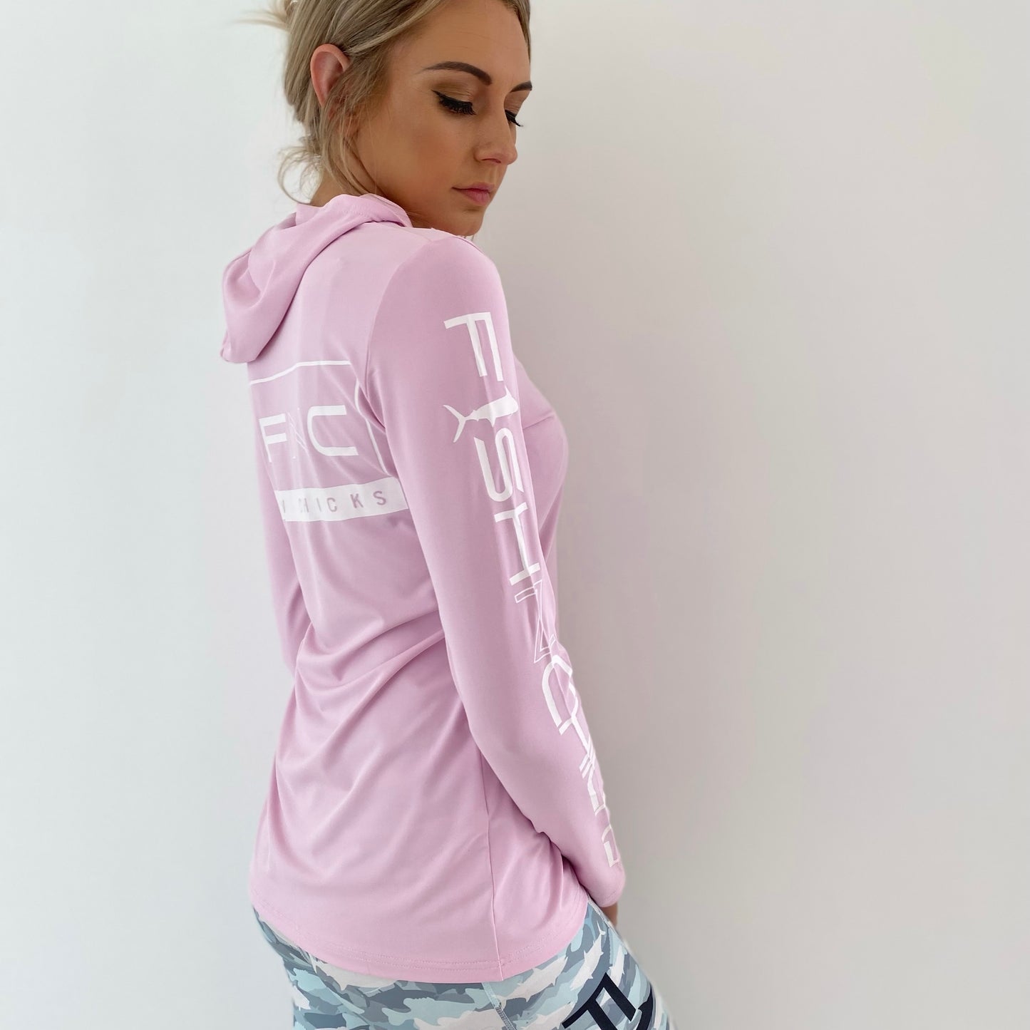 UPF 50+ WOMENS BAYSIDE FISHING SHIRT - HOODED
