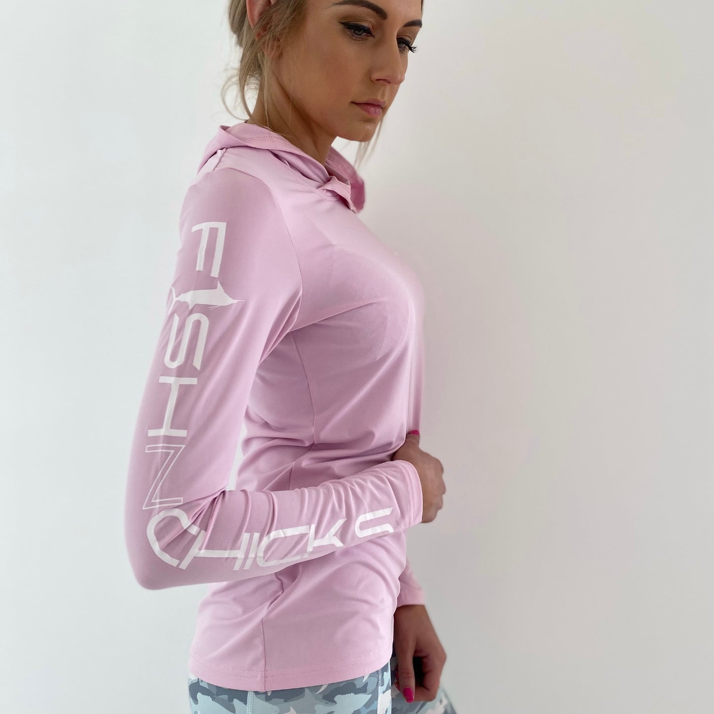 UPF 50+ WOMENS BAYSIDE FISHING SHIRT - HOODED
