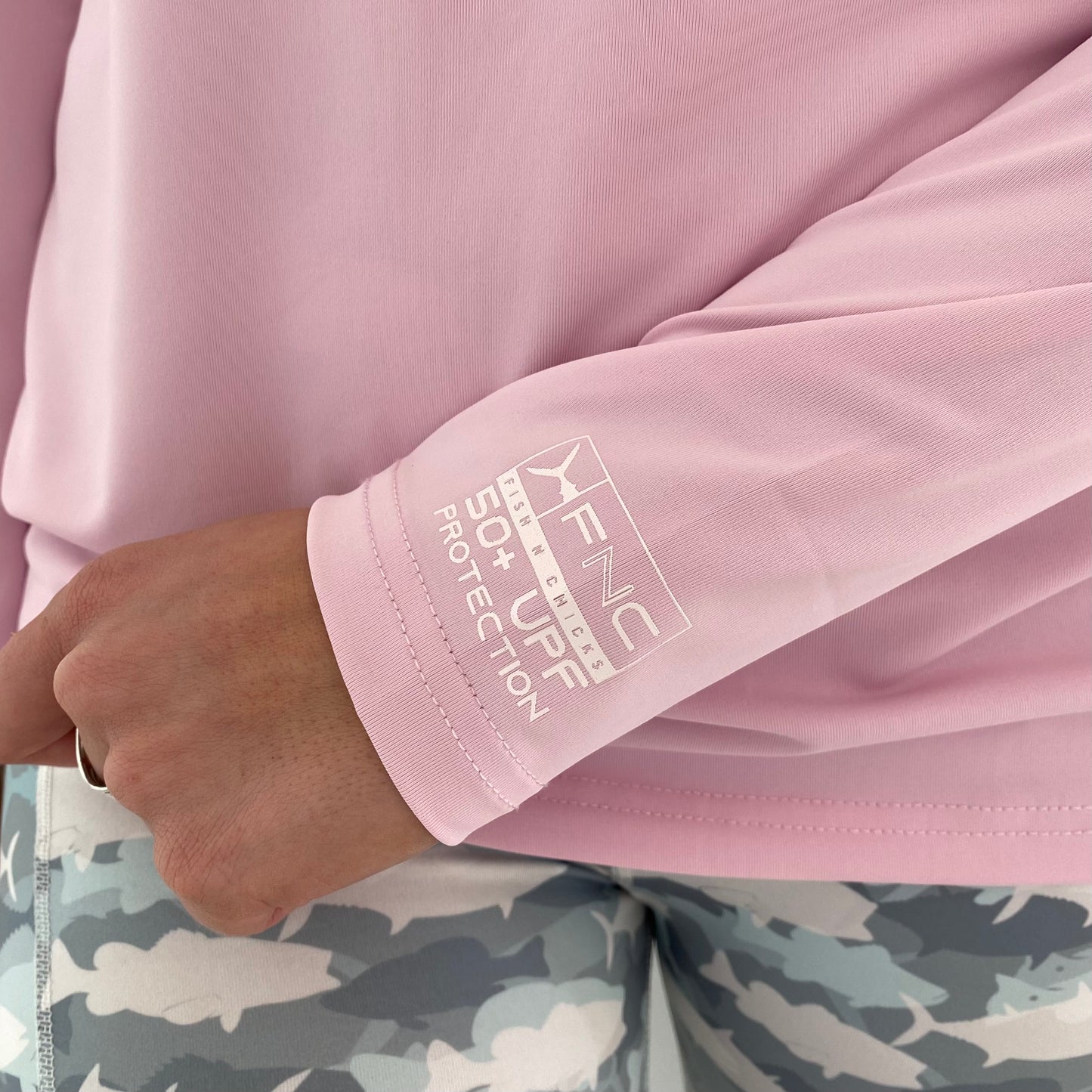 UPF 50+ WOMENS BAYSIDE FISHING SHIRT - PINKY